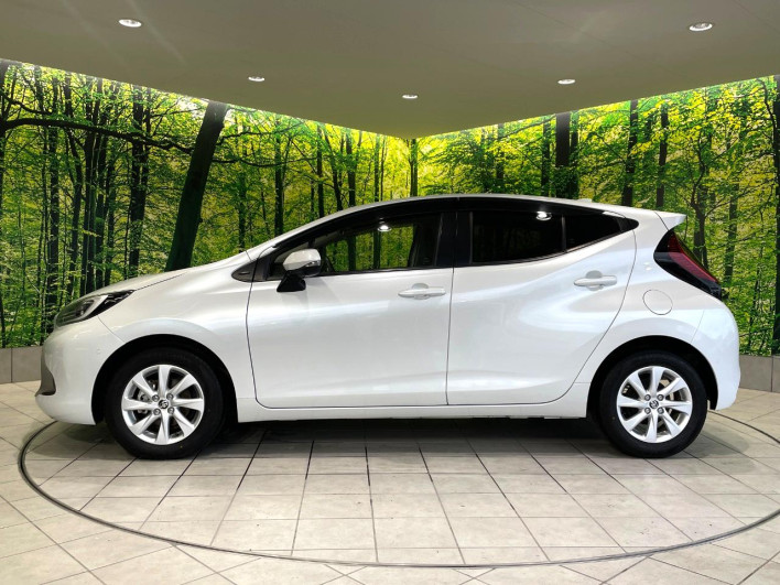 2021 Toyota Aqua 6AA-MXPK11 (UW-6a150f919d432)[9]
