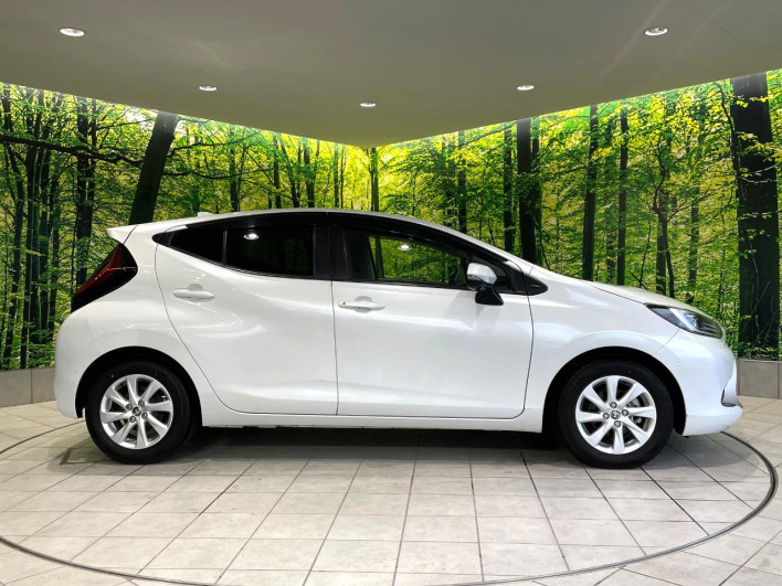 2021 Toyota Aqua 6AA-MXPK11 (UW-6a150f919d432)[21]