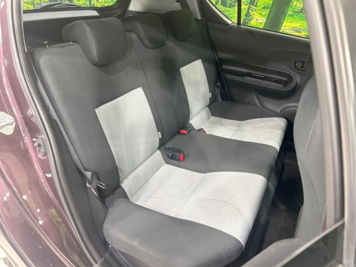 2014 Toyota Aqua DAA-NHP10 (UW-6a150fadc763d)[28]