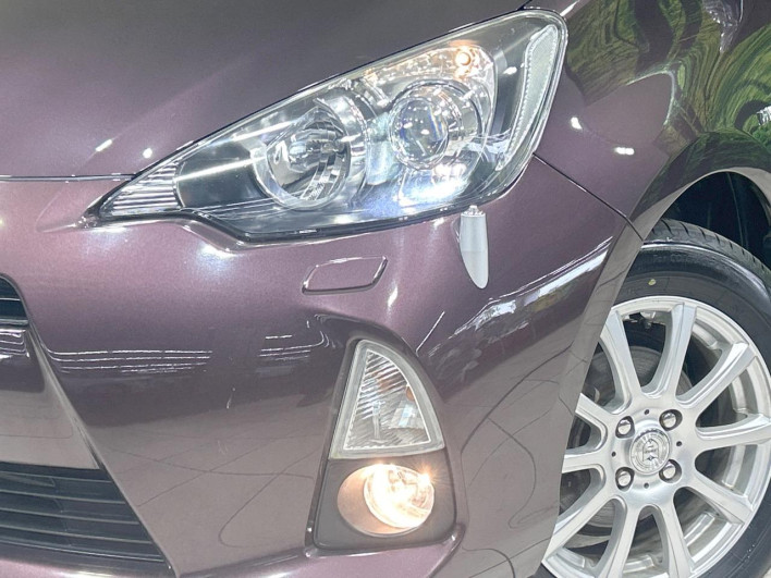 2014 Toyota Aqua DAA-NHP10 (UW-6a150fadc763d)[10]