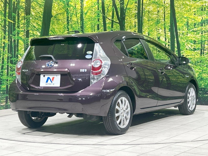 2014 Toyota Aqua DAA-NHP10 (UW-6a150fadc763d)[16]