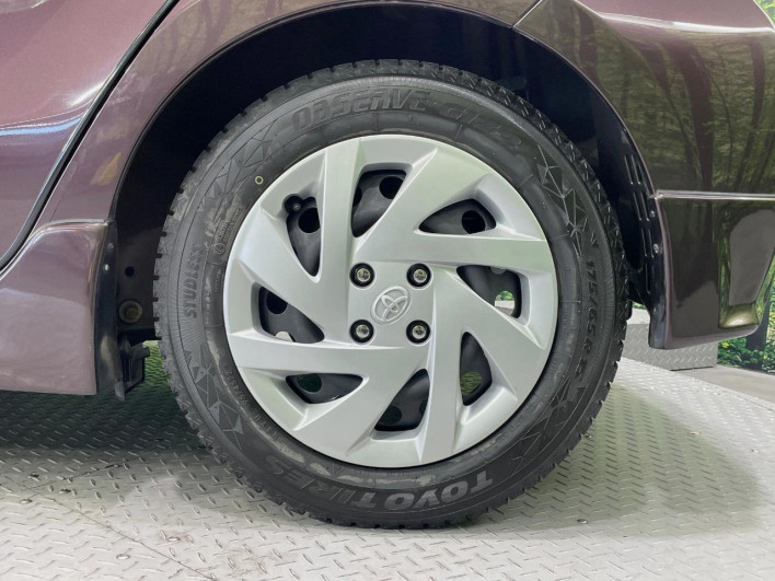 2015 Toyota Aqua DAA-NHP10 (UW-6a150fae5fe51)[6]