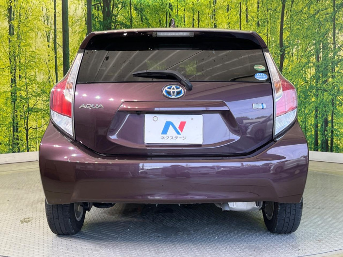2015 Toyota Aqua DAA-NHP10 (UW-6a150faf9930c)[9]