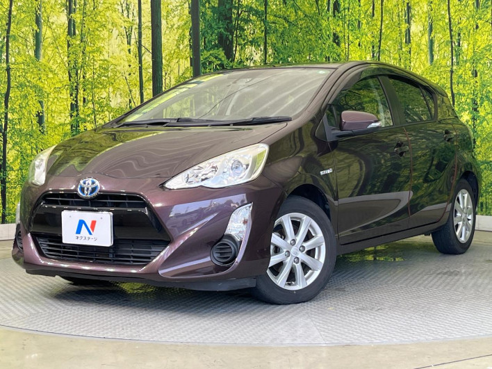 2015 Toyota Aqua DAA-NHP10 (UW-6a150faf9930c)[0]