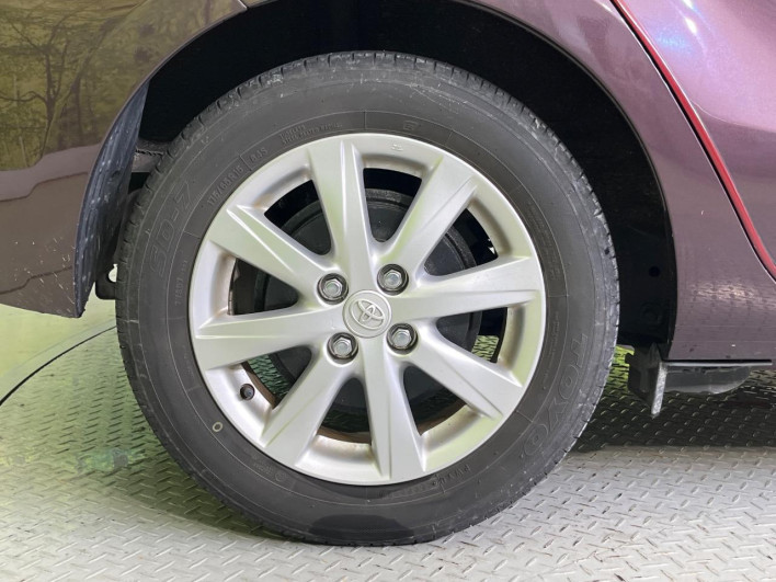 2015 Toyota Aqua DAA-NHP10 (UW-6a150faf9930c)[25]