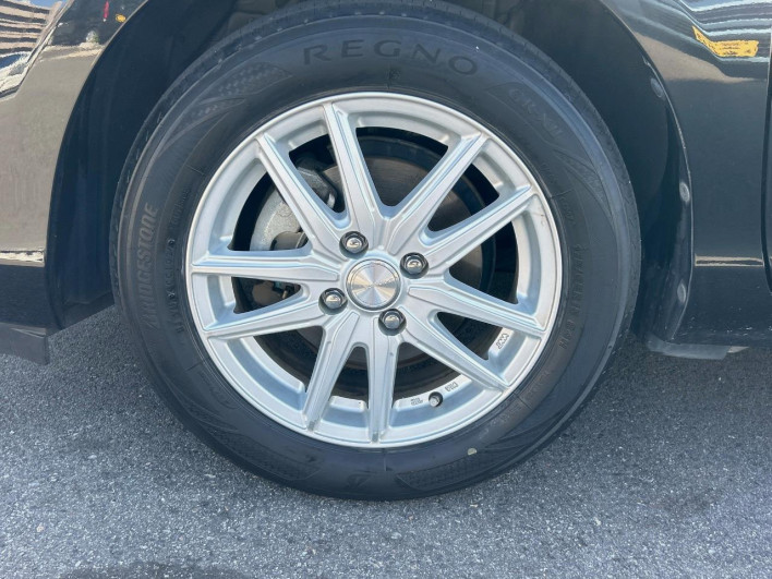 2016 Toyota Aqua DAA-NHP10 (UW-6a150fb0027f6)[14]