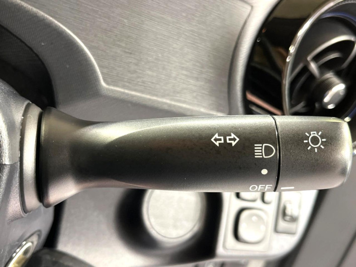 2021 Toyota Aqua 6AA-NHP10 (UW-6a150fb16d135)[29]