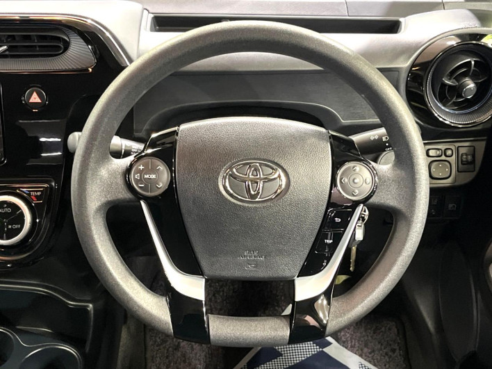 2021 Toyota Aqua 6AA-NHP10 (UW-6a150fb16d135)[19]