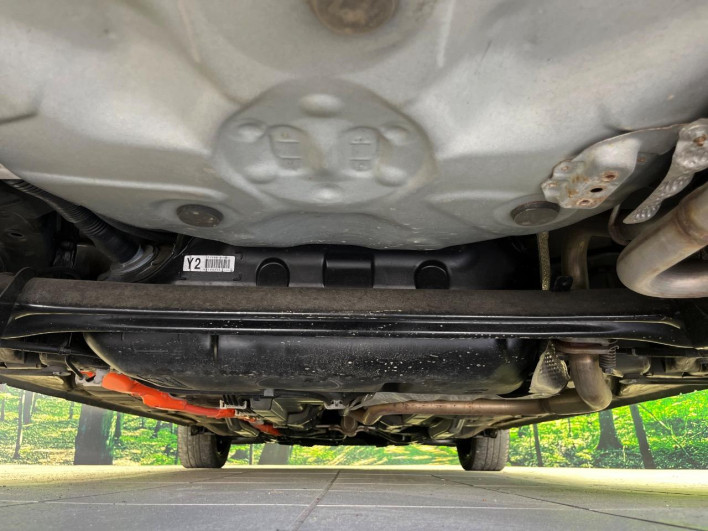 2019 Toyota Aqua DAA-NHP10 (UW-6a150fb574bea)[22]