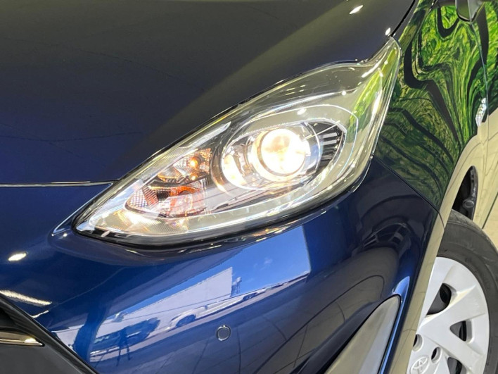 2019 Toyota Aqua DAA-NHP10 (UW-6a150fb574bea)[10]