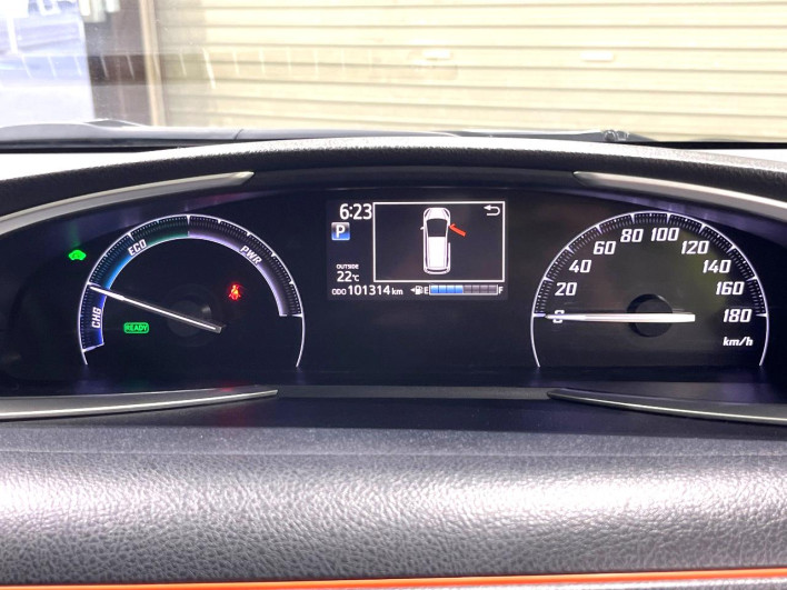 2016 Toyota Sienta DAA-NHP170G (UW-6a150fb7beb32)[24]