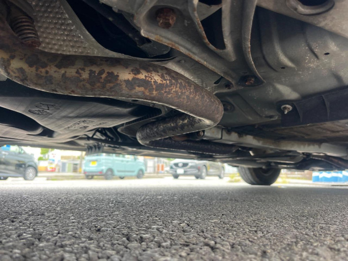 2016 Toyota Vitz DBA-NSP130 (UW-6a150fbabd890)[16]