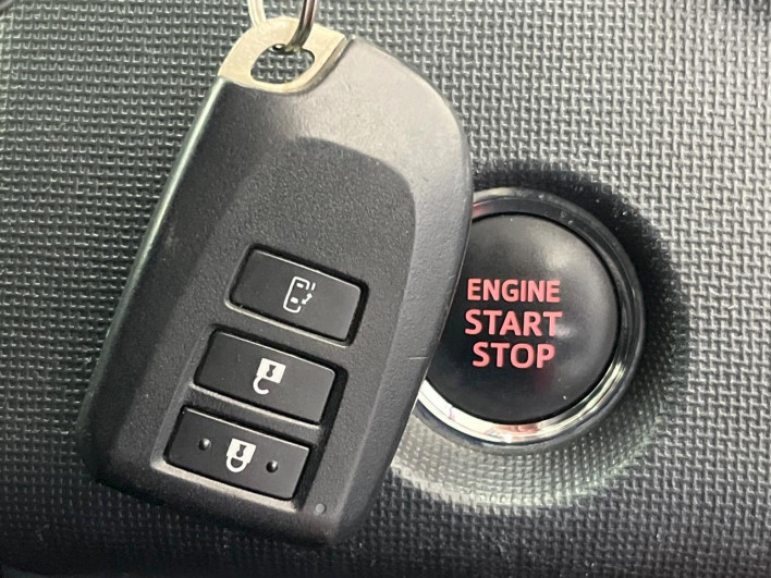 2015 Toyota Porte DBA-NSP141 (UW-6a150fbae748f)[12]
