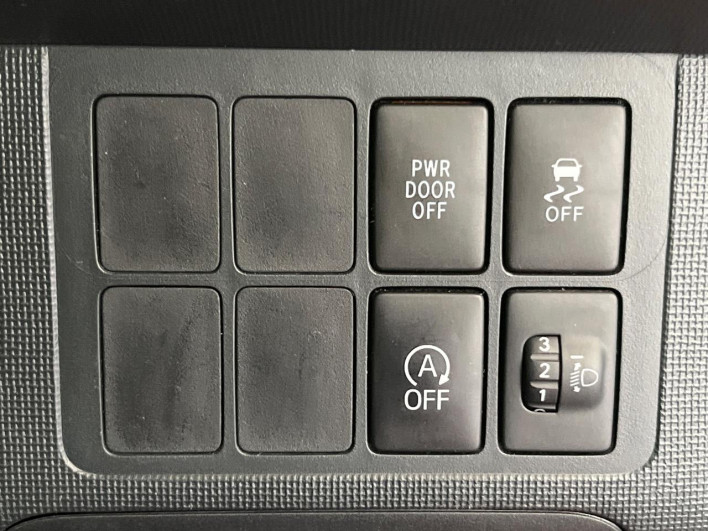2015 Toyota Porte DBA-NSP141 (UW-6a150fbae748f)[13]