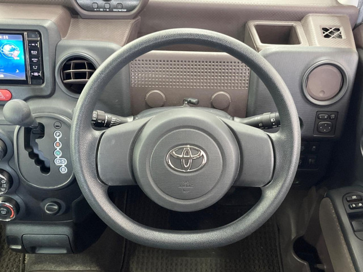 2015 Toyota Porte DBA-NSP141 (UW-6a150fbae748f)[17]