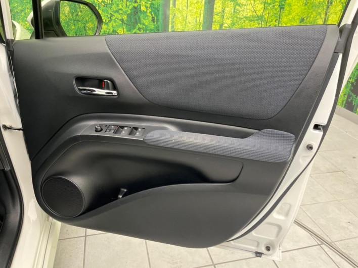 2016 Toyota Sienta DBA-NSP170G (UW-6a150fbcad3e6)[24]
