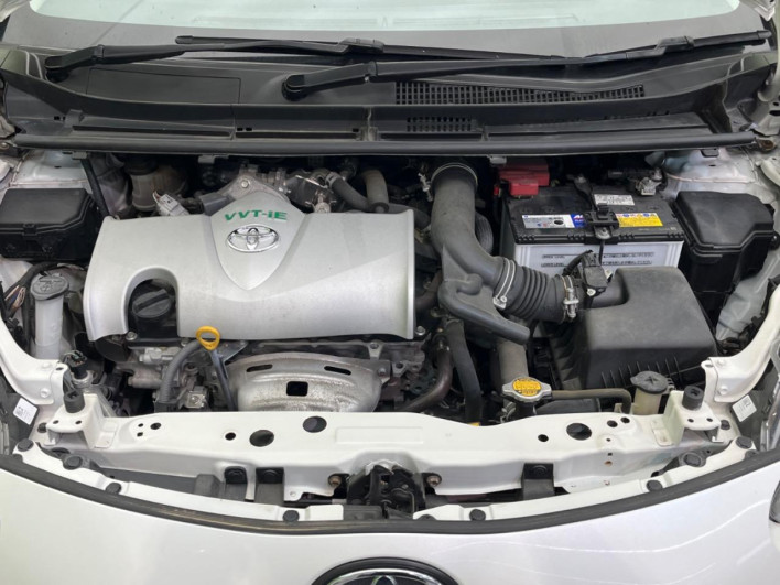 2016 Toyota Sienta DBA-NSP170G (UW-6a150fbcad3e6)[4]