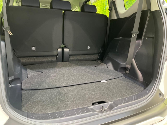 2016 Toyota Sienta DBA-NSP170G (UW-6a150fbcad3e6)[27]