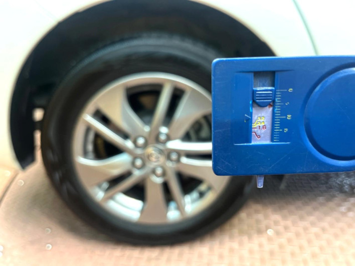 2019 Toyota Sienta DBA-NSP170G (UW-6a150fbde1ebb)[16]