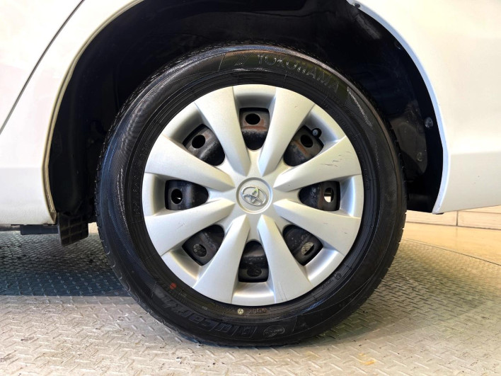 2011 Toyota Corolla Axio DBA-NZE141 (UW-6a150fc20775f)[16]