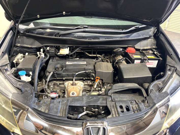 2015 Honda Odyssey DBA-RC1 (UW-6a150fc569e7b)[7]
