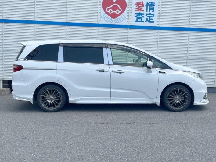 2015 Honda Odyssey DBA-RC1 (UW-6a150fc66356b)[17]