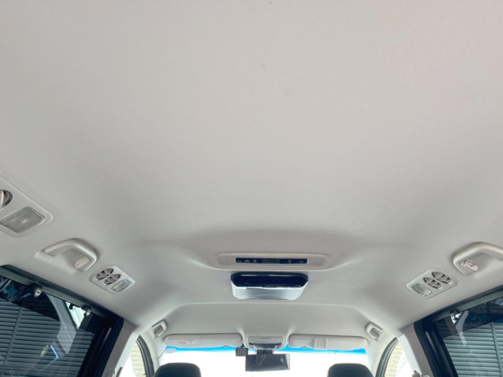 2015 Honda Odyssey DBA-RC1 (UW-6a150fc66356b)[23]