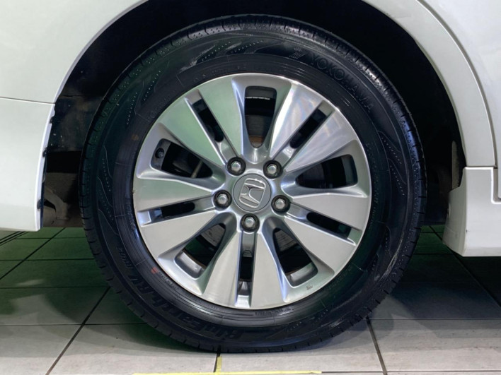 2012 Honda Stepwgn Spada DBA-RK5 (UW-6a150fc8839bb)[24]
