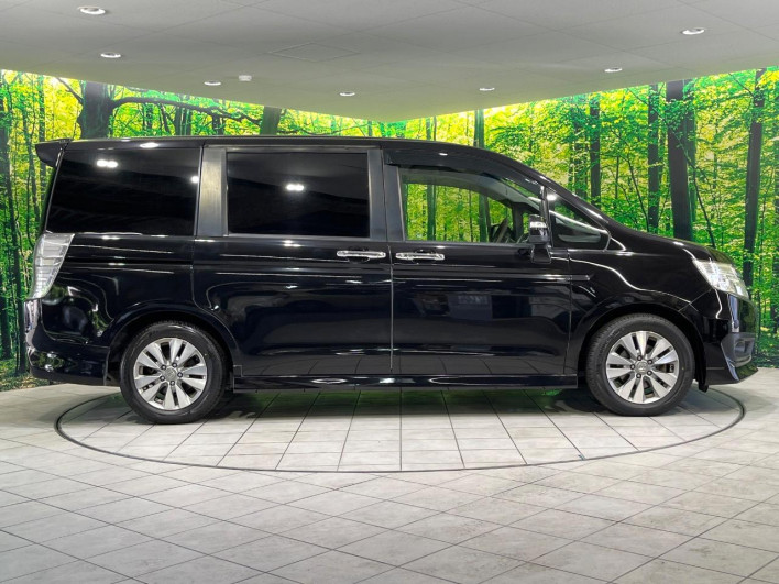2013 Honda Stepwgn Spada DBA-RK5 (UW-6a150fc888e99)[18]