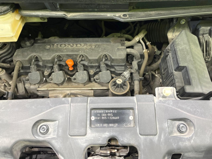 2013 Honda Stepwgn Spada DBA-RK5 (UW-6a150fc888e99)[4]