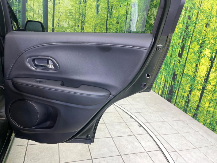 2014 Honda VEZEL DAA-RU3 (UW-6a150fcd8ab81)[28]