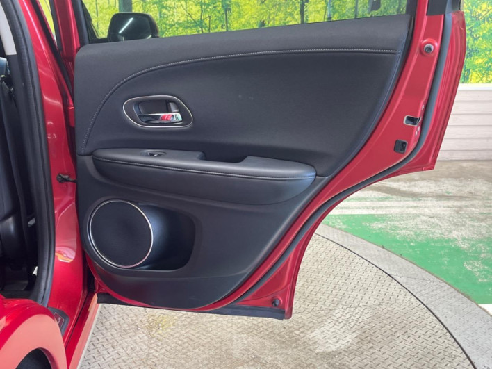 2017 Honda VEZEL DAA-RU3 (UW-6a150fcf23c91)[11]