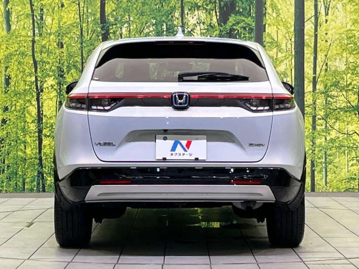 2021 Honda VEZEL 6AA-RV5 (UW-6a150fd1667f5)[13]