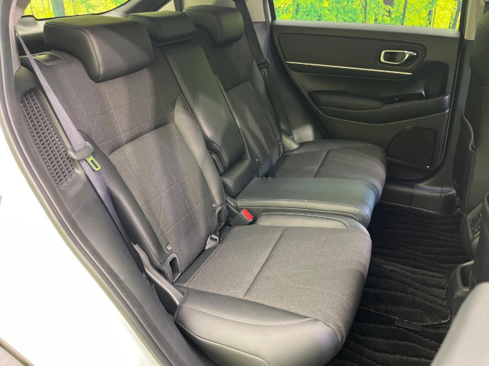2021 Honda VEZEL 6AA-RV5 (UW-6a150fd1667f5)[26]