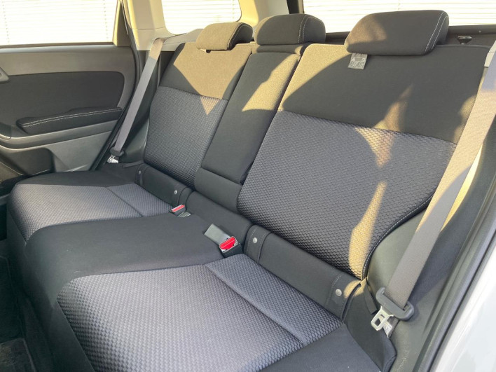 2014 Subaru Forester DBA-SJ5 (UW-6a150fe16b137)[24]