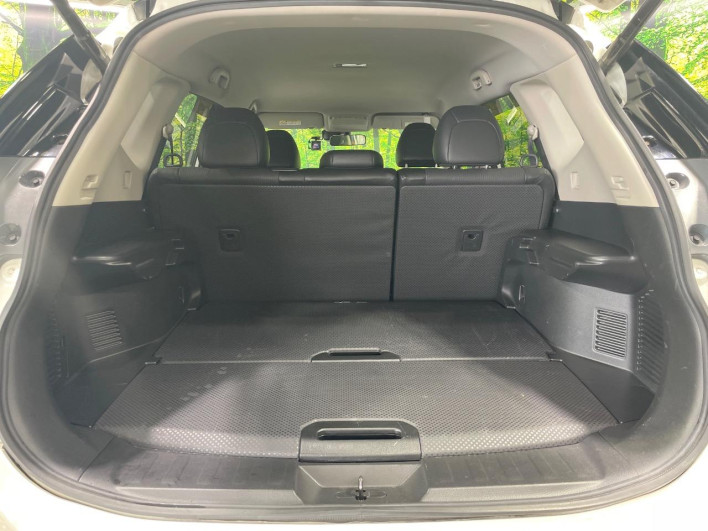 2016 Nissan X-Trail DBA-T32 (UW-6a150fe6d1e1b)[23]