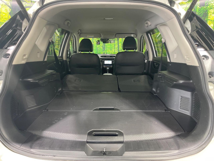 2016 Nissan X-Trail DBA-T32 (UW-6a150fe6d1e1b)[25]