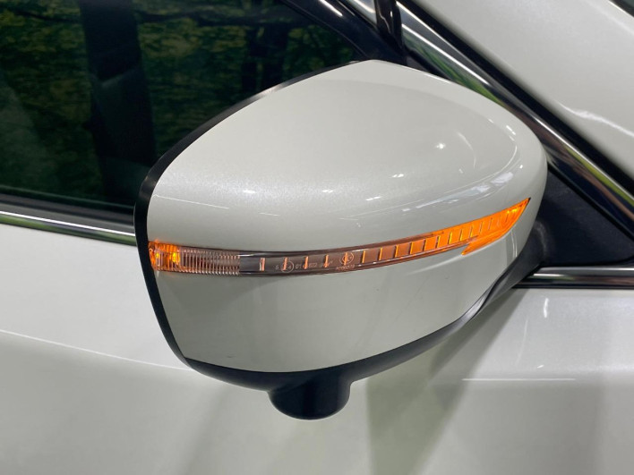 2016 Nissan X-Trail DBA-T32 (UW-6a150fe6d1e1b)[22]