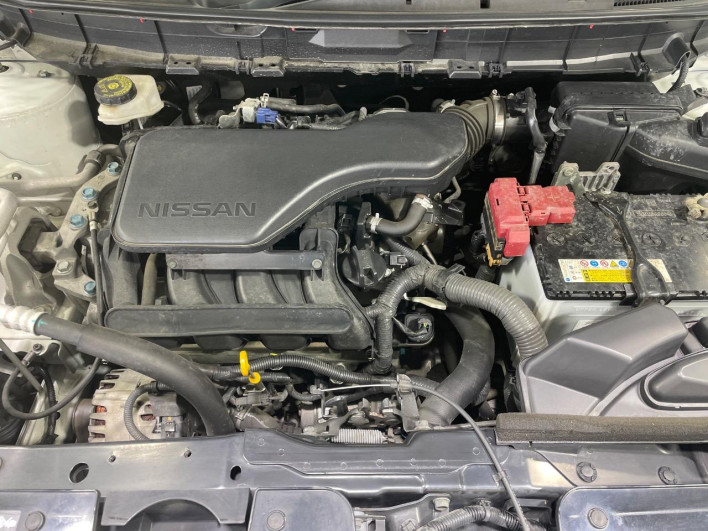 2016 Nissan X-Trail DBA-T32 (UW-6a150fe6d1e1b)[4]