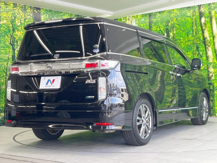 2011 Nissan Elgrand DBA-TE52 (UW-6a150fe84afd8)[8]