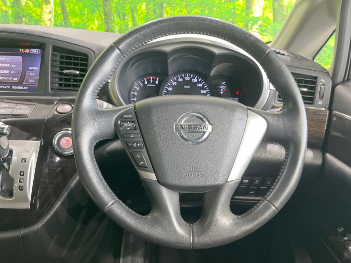 2011 Nissan Elgrand DBA-TE52 (UW-6a150fe84afd8)[26]