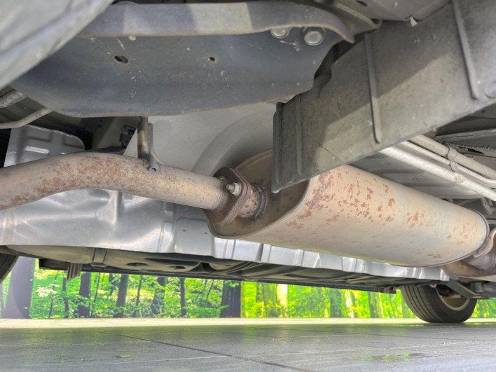 2011 Nissan Elgrand DBA-TE52 (UW-6a150fe84afd8)[21]