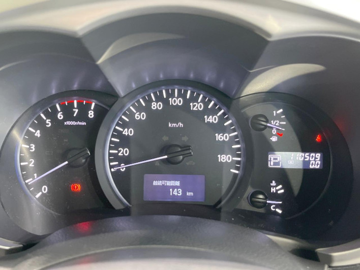2011 Nissan Elgrand DBA-TE52 (UW-6a150fe84afd8)[25]