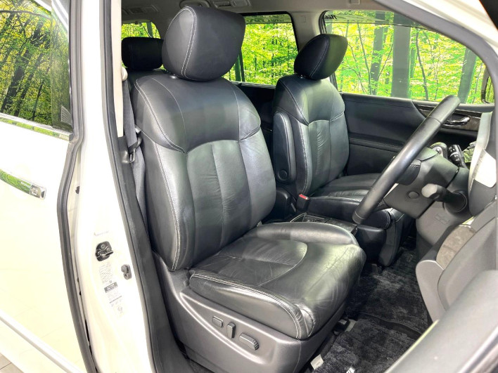 2013 Nissan Elgrand DBA-TNE52 (UW-6a150fea92ebc)[17]