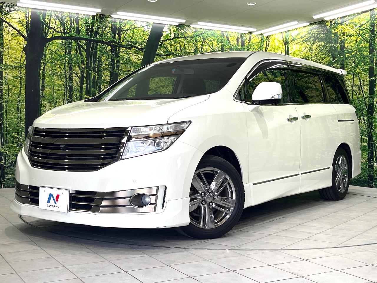 2013 Nissan Elgrand DBA-TNE52