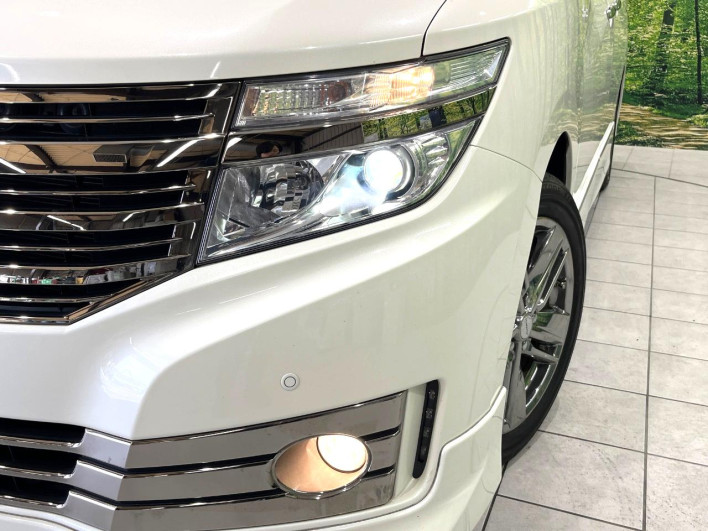 2013 Nissan Elgrand DBA-TNE52 (UW-6a150fea92ebc)[15]