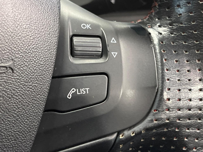 2018 Peugeot 2008 ABA-A94HN01 (UW-6a150ff43a75f)[15]