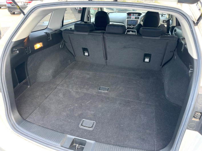 2014 Subaru Levorg DBA-VM4 (UW-6a150ff5eb65f)[10]