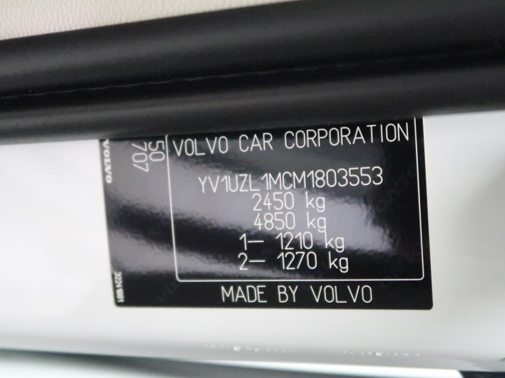 2021 Volvo XC60 5AA-UB420TXCM (UW-6a15100a5ed8e)[1]