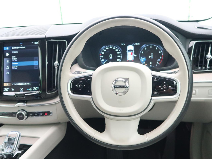 2021 Volvo XC60 5AA-UB420TXCM (UW-6a15100a5ed8e)[29]